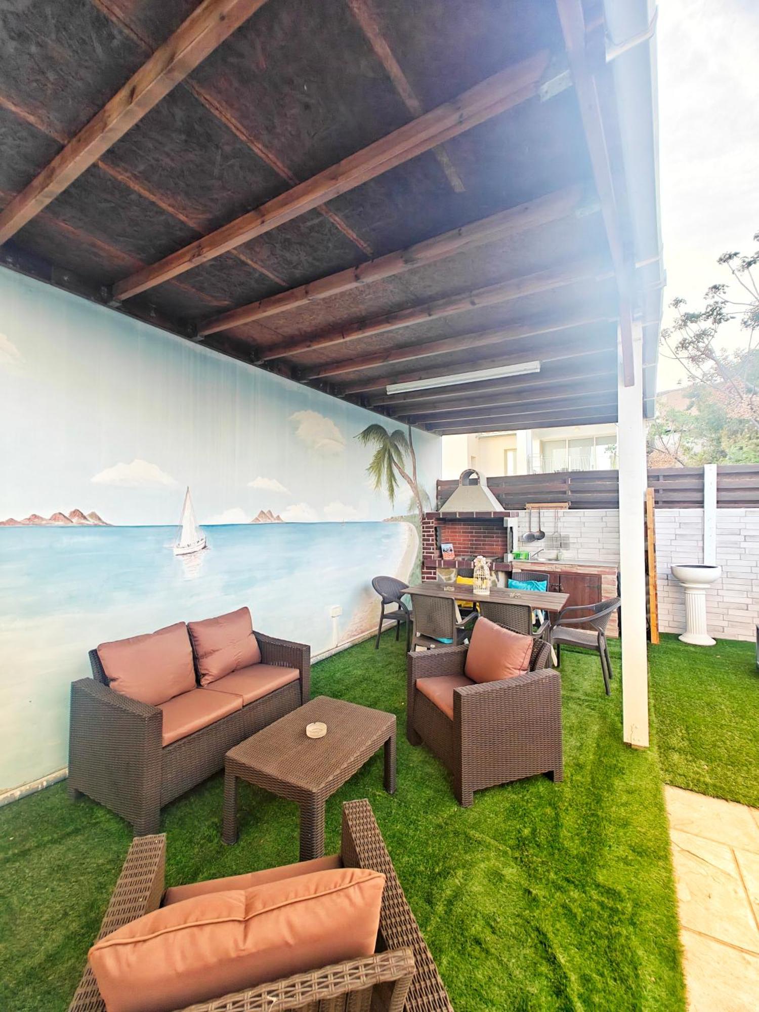 Mamas Summer House Larnaca Exterior photo